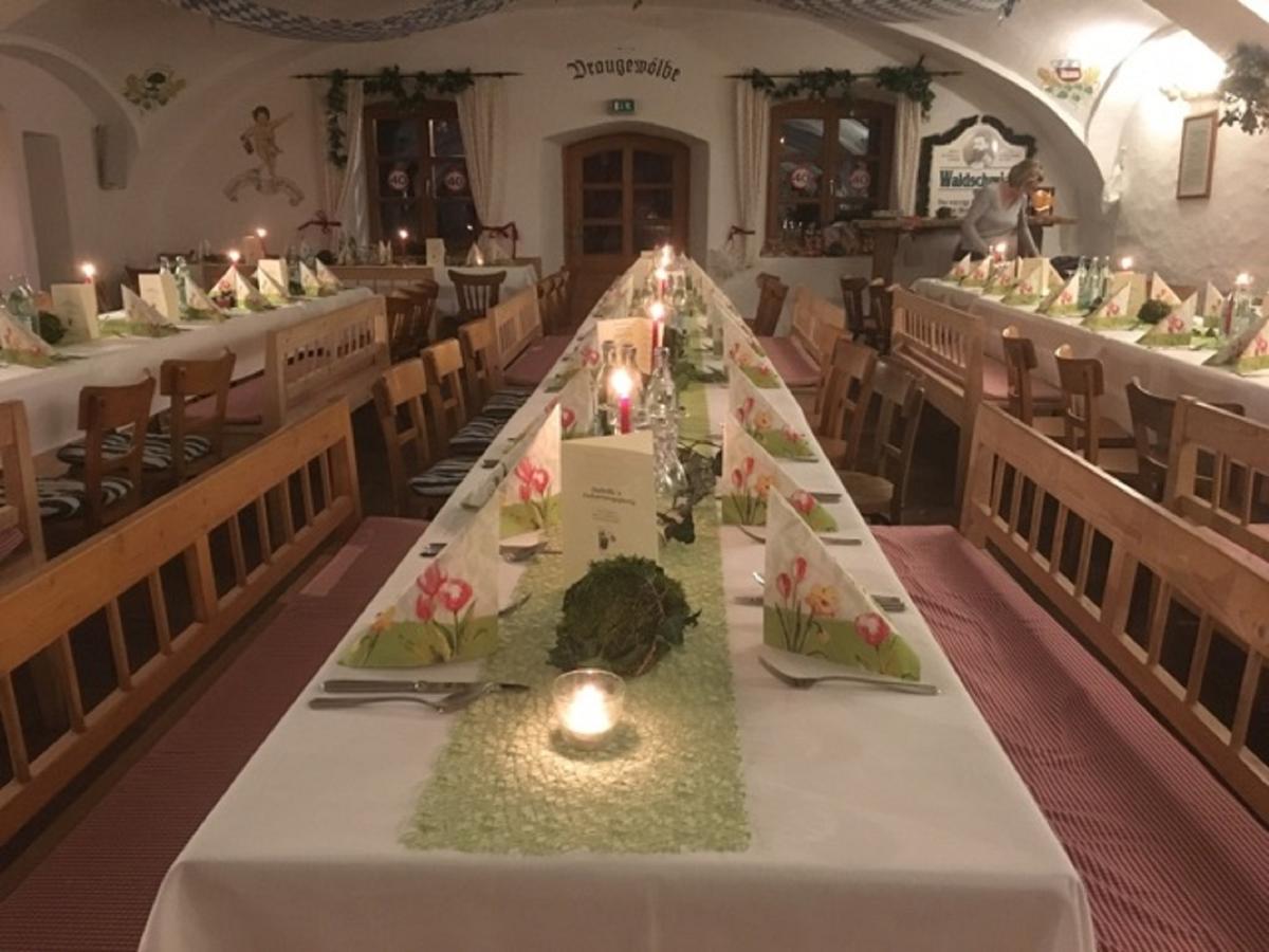 Brauereigasthof Zur Post Eschlkam Екстериор снимка